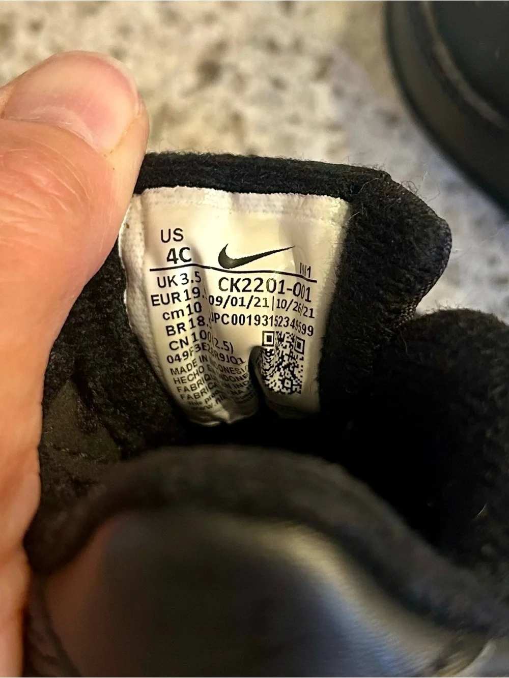 Nike Force 1 Crib Baby Booties Triple Black SIZE 4C Infant Sneaker CK2201-001